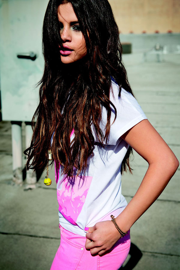 Selena Gomez “sporty” khuấy động mùa hè với quảng cáo mới của Adidas Neo . - Selena Gomez - Adidas Neo - Thời trang trẻ - Phong cách sao