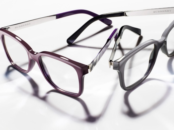 Chạm gần hơn BST Eyewear Spark cực thời trang của Burberry - Burberry - Mắt kính - Bộ sưu tập
