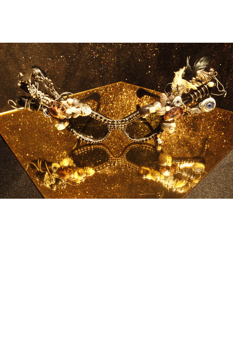 A Crazy Idea to Welcome Halloween with Sunglasses - Eyewear