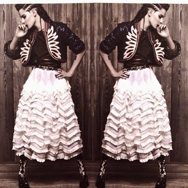 Kristen Stewart đồng hành cùng quảng cáo Chớm Thu 2014 của Chanel