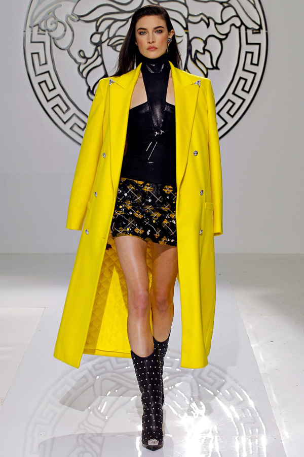 Sexy Versace Fall 2013 Collection at Milan Fashion Week - Versace - Fashion - Collection - Designer - Fall 2013 - Fashion Show