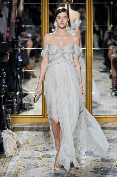 20 ชุดแต่งงานสวยที่คุณต้องชม!! - Elie Saab Couture - J. Mendel - Giambattista Valli C - Reem Acra - Marchesa - Alexander McQueen - Valentino Couture - Oscar de la Renta - แฟชั่นแต่งงาน - stylebistro