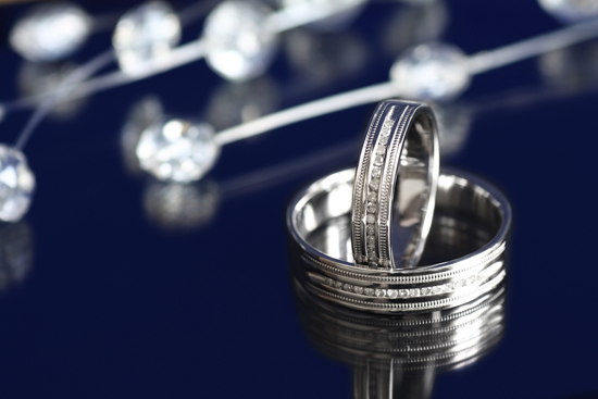 แหวนทองคำขาว สวยคุ้มค่า เพื่อคนพิเศษในวันสำคัญ