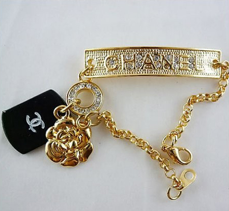 Luxurious Jewelry in Chanel Collection - Accessories - Chanel