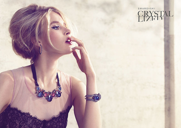 Annemara Post kiêu sa trong BST trang sức Swarovski - Swarovski Crystalliz - Thời trang nữ - Bộ sưu tập - Nhà thiết kế - Thời trang - Xuân 2013 - Trang sức