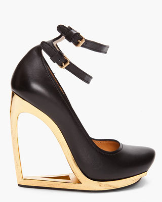 Styles from Holiday Shoes - Women's Wear - Shoes