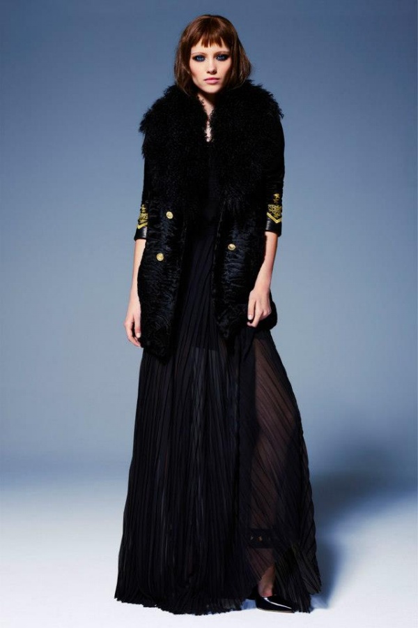 Versace tung BST Thu 2013 đầy sang trọng - Thời trang nữ - Bộ sưu tập - Nhà thiết kế - Thời trang - Lookbook - Thu 2013 - Versace