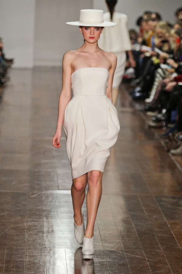 White for Elegant Winter - Fashion - Women's Wear - Winter 2012 - Tips - Trends