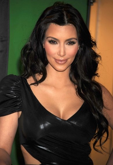 Kim Kardashian utegnula se u PVC