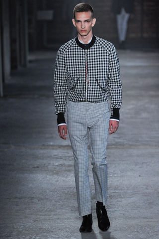 Thời trang nam cho xuân 2012 của Alexander McQueen - Thoi trang nam