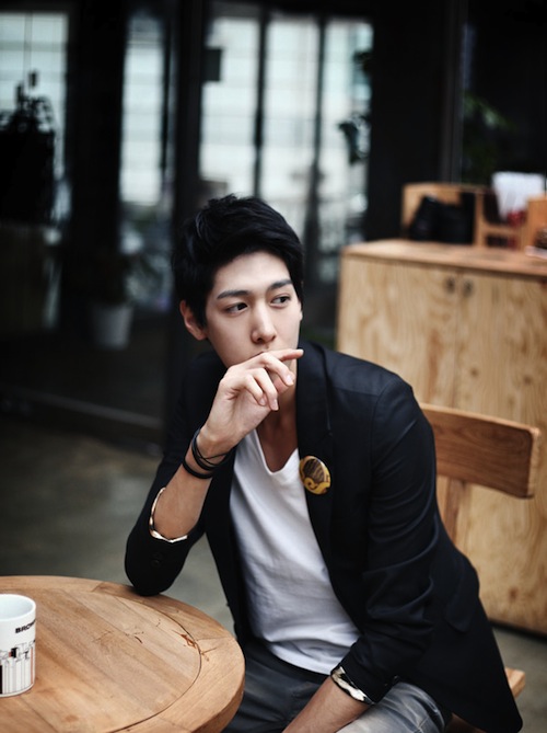 Mix vest theo style Hàn cho teenboy thanh lịch