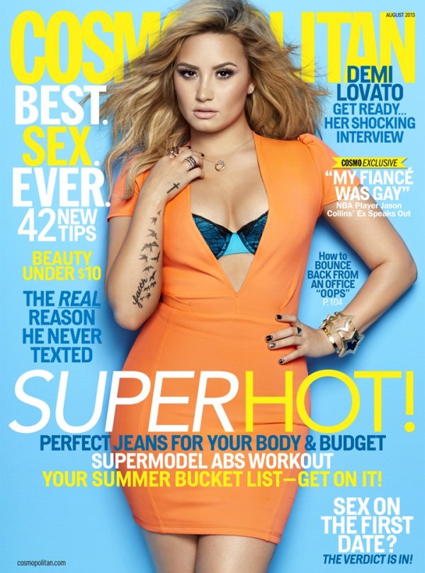 Demi Lovato diện thời trang khoe nội y táo bạo trên bìa tạp chí Cosmopolitan Mỹ tháng 8/2013.