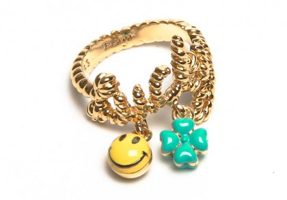 ของประดับสุดเก๋ 'Lucky Smiley ' จาก Disaya จิวเวลรี่ Pre Fall 2012 - จิวเวลรี่ - Disaya - คอลเลกชั่น - Lucky Smiley - แหวน สร้อย - เครื่องประดับ - สดใส อารมณ์ดี