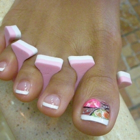 Letnji frenč pedikir - manikir - nokti - nail art - frenc manikir