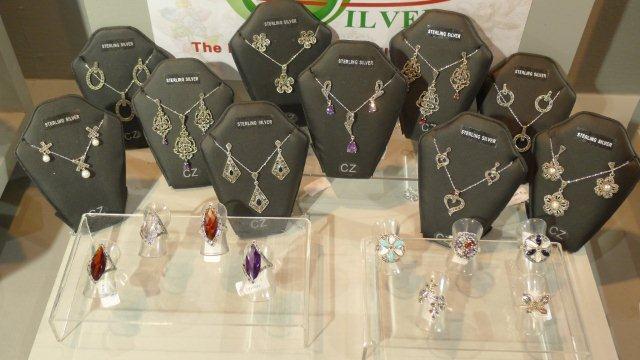 Super Silver เครื่องประดับหลากวัย