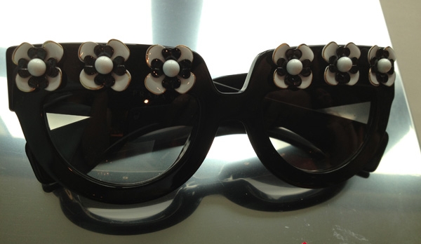 เทรนด์แว่นตา ดีไซน์เก๋ จากแบรนด์ดังระดับโลก - แบรนด์แว่นตา - แว่นตาแบรนด์เนม - แว่นกันแดด - เทรนด์แว่นตา - แว่นตาแบรนด์ดัง
