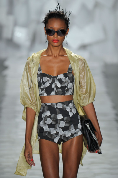 The Hottest Swimsuit Trends for Summer 2012 - แฟชั่นคุณผู้หญิง - ชุดว่ายน้ำ