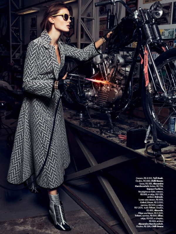 Monika Jac Jagaciak nổi loạn cùng tông đen trên tạp chí Vogue Brazil tháng 5/2014 - Người mẫu - Tin Thời Trang - Thư viện ảnh - Hình ảnh - Thời trang - Monika Jac Jagaciak - Vogue Brazil