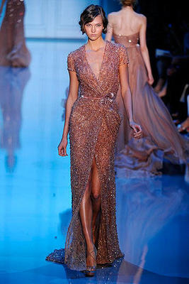 แฟชั่นโชว์ Haute Couture Fall 2011 - แฟชั่น - แฟชั่นคุณผู้หญิง - Anne Valérie Hash - Chanel - Christian Dior - Elie Saab - Giambattista Valli - Giorgio Armani Privé - Jean Paul Gaultier - Valentino