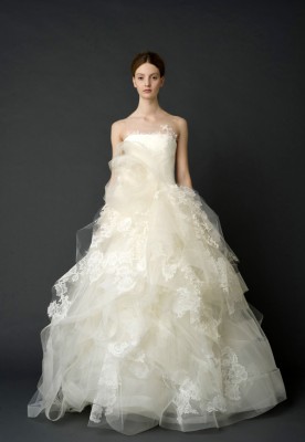 Being innocent in Vera Wang Bridal Collection Spring 2012 - Wedding Gown