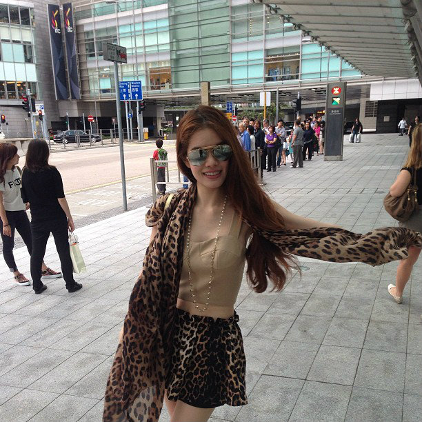 แฟชั่นสไตล์หวาน แบบฉบับของ "เกรซ กาญเกล้า" - เกรซ กาญเกล้า - แฟชั่นดารา - Celeb Style - สไตล์การแต่งตัว - ชุดเดรส
