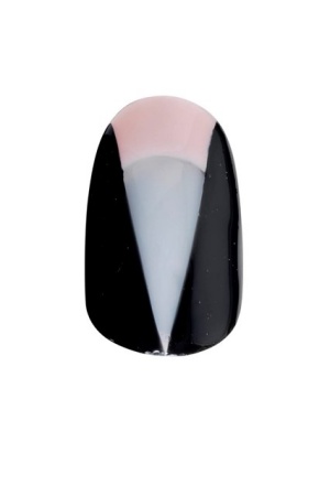 Những kiểu nail thanh thoát dựa trên cảm hứng từ BST Christian Dior - Thời trang nữ - Bộ sưu tập - Nhà thiết kế - Thời trang - Xuân/Hè 2013 - Trang trí móng - Christian Dior