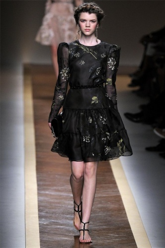 Princesses from Valentino Spring 2012 RTW - Fashion Show - Valentino