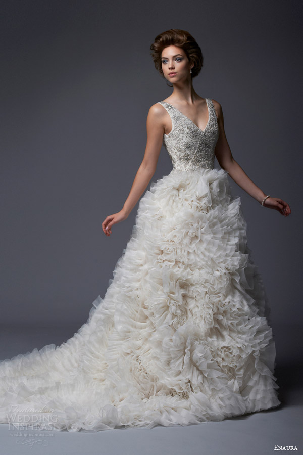 Quyến rũ cùng BST cưới Thu 2013 từ Enaura - Enaura - Thời trang cưới - Thu 2013 - Thời trang nữ - Bộ sưu tập - Thời trang - Nhà thiết kế - Váy cưới