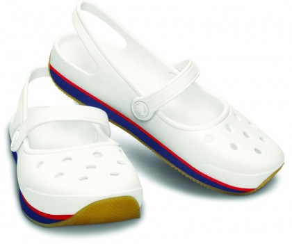 สดใสรับฤดูร้อนกับรองเท้า  Crocs สวยใส่สบาย สไตล์ Old School!