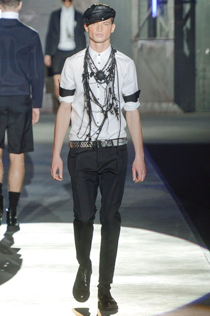 DSquared2 ra mắt BST thời trang nam xuân hè 2013 cực chất - DSquared2 - Nhà thiết kế - Thời trang nam - Thời trang - Bộ sưu tập