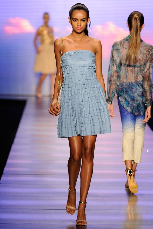 BST hè 2014 ngọt ngào từ Patricia Motta - Patricia Motta - Hè 2014 - Bộ sưu tập - Nhà thiết kế - Thời trang nữ - Thời trang