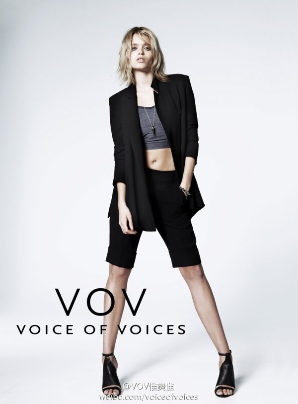 Abbey Lee Kershaw sành điệu cùng thời trang Voice of Voices Xuân 2014