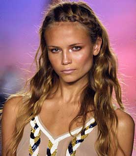 8 Hairstyles to rock at the beach and beyond - Hair