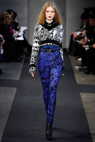 คอลเลคชั่นที่ดีที่สุดจาก New York Fashion Week: Fall 2010 - แฟชั่นคุณผู้หญิง - แฟชั่น - ดีไซเนอร์ - แฟชั่นโชว์ - อินเทรนด์