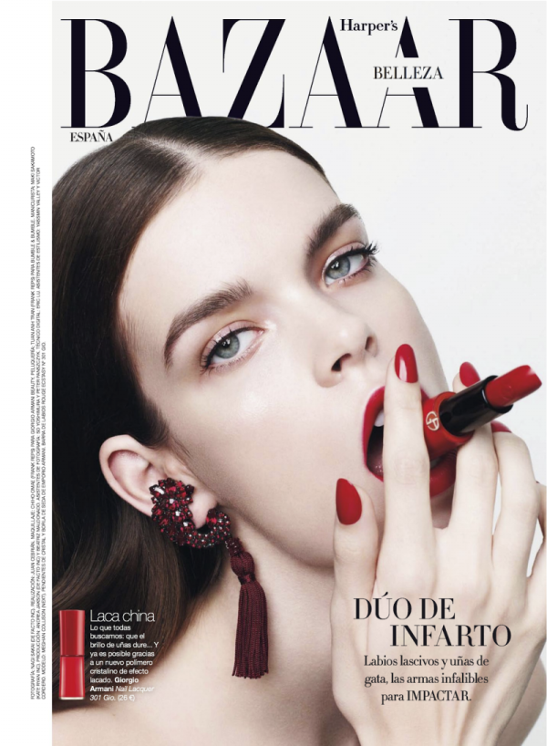 Phong cách làm đẹp cùng sắc đỏ quyến rũ trên tạp chí Harper’s Bazaar Tây Ban Nha tháng 12/2013