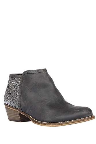 Discount Items that You Should Choose - Fashion