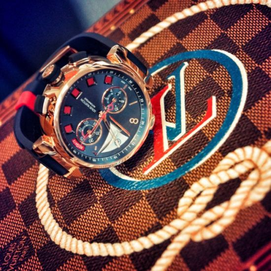 นาฬิกานักแข่งเรือ LV Tambour Spin Time Regatta - แฟชั่น - เครื่องประดับ - แฟชั่นคุณผู้ชาย - นาฬิกา - watch - Louis Vuitton - เทรนด์แฟชั่น - คอลเลคชั่น - นาฬิกาข้อมือ - แบรนด์ดัง - คอลเลกชั่น