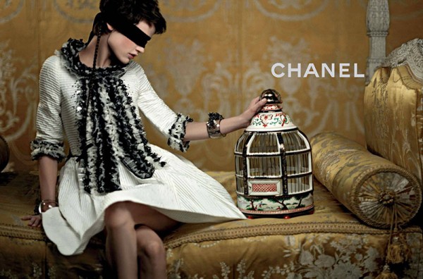 Luxirious Chanel 2013 collection Inspired in 18th century - Chanel 2013 - Collection - Models