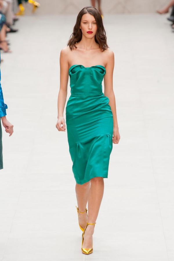 Burberry Prorsum S/S 2013 Collection - Women's Wear - Collection - Fashion - Fashion Show - Burberry Prorsum - S/S 2013