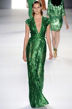 Thướt tha dáng ngọc cùng Elie Saab - Elie Saab - Thời trang nữ - Bo suu tap