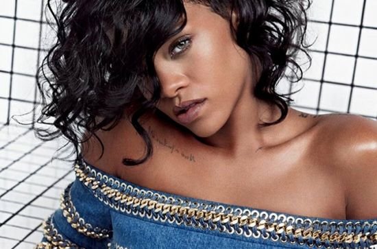 Rihanna มาเป็นพรีเซนเตอร์ Balmain Spring 2014