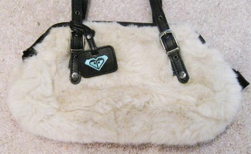 Fur Bags กระเป๋าขนสัตว์ สุดหรูหรา น่าเป็นเจ้าของ!! - แฟชั่นกระเป๋า - กระเป๋าขนสัตว์ - Fur Bags - แบบกระเป๋า - กระเป๋าขนสัตว์แท้ - ขนสัตว์เทียม