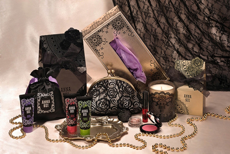 Luxurious and Glamorous Anna Sui Black Veil Holiday 2012 Collection - Anna Sui - Collection - Cosmetics - Designer - Fashion - Holiday 2012