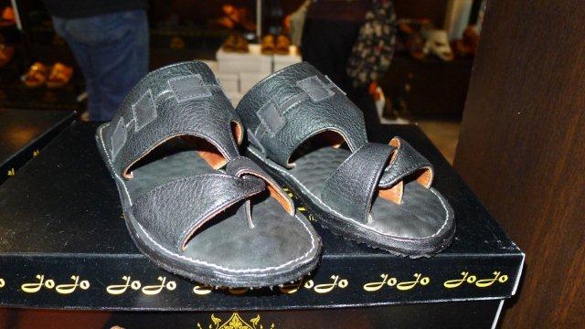 JoJo comfort of slippers - Shoes - Thailand - Sandals