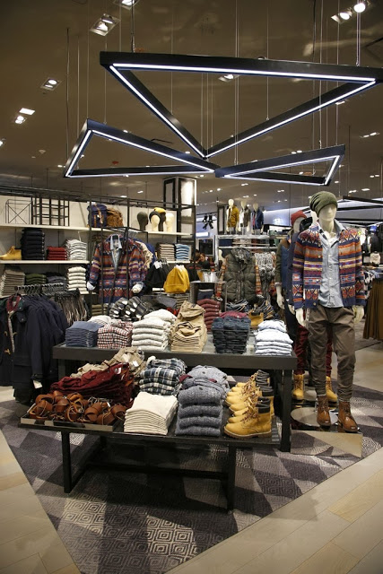 H&M khai trương cửa hàng thời trang tại quảng trường New York - H&M - Cửa hàng thời trang - Cửa hàng xịn - Thư viện ảnh - Tin Thời Trang