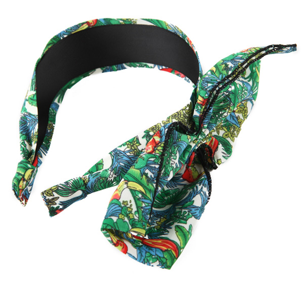 เริ่ด!! ไอเทมลายดอก ผ้าพันคอ สร้อย หมวก ที่มัดผม สวยแจ่ม!! - Accessories - เครื่องประดับ - แฟชั่นลายดอก - ไอเทมลายดอก - ผ้าพันคอ - หมวก - สร้อยคอ - ที่คาดผม