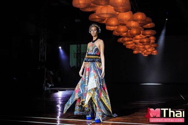 แฟชั่นโชว์ “DIWALI NIGHT” เทศกาลแห่งแสงสะท้อนวัฒนธรรม