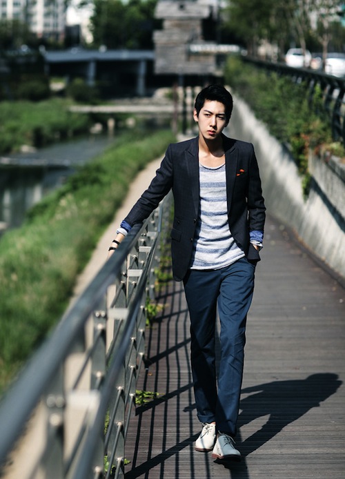 Mix vest theo style Hàn cho teenboy thanh lịch