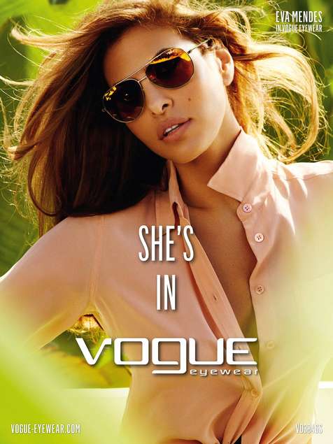 Eva Mendes sành điệu trong quảng cáo kính mát xuân hè 2013 của Vogue Eyewear - Vogue Eyewear - Xuân/Hè 2013 - Phụ kiện - Mắt Kính - Nhà thiết kế - Bộ sưu tập - Thời trang