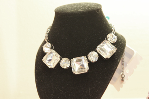 Accessories สุดแสนน่ารัก สำหรับสาวหวานๆ - เครื่องประดับ - Accessories - การแต่งตัว - ต่างหู - สร้อยคอ - แอคเซสเซอรี่แสนหวาน - เครื่องประดับผู้หญิง - Abbeaw